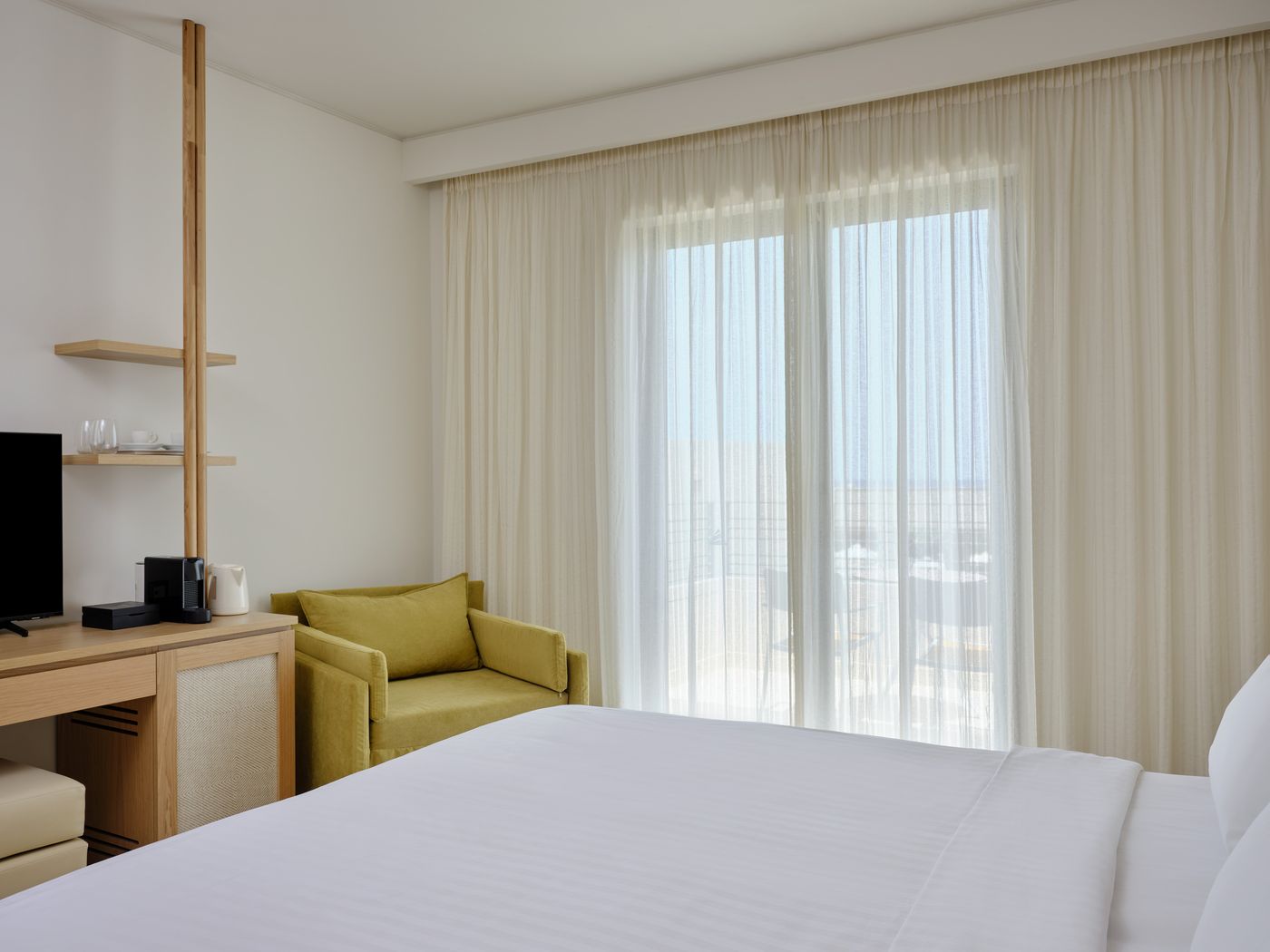 Eleon-Grand-Resort---Spa-Room-38