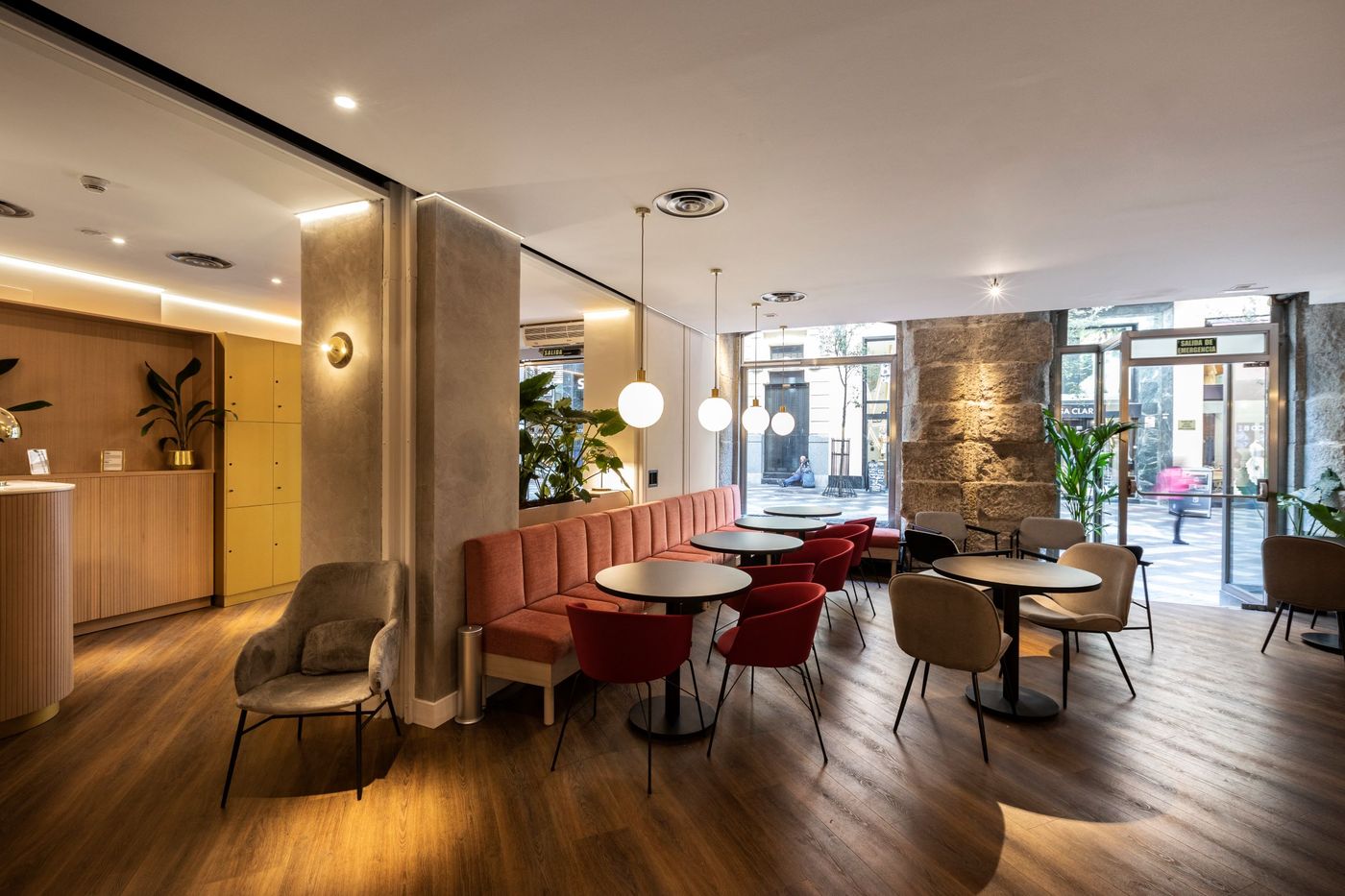 Petit-Palace-Puerta-del-Sol-Restaurant-11