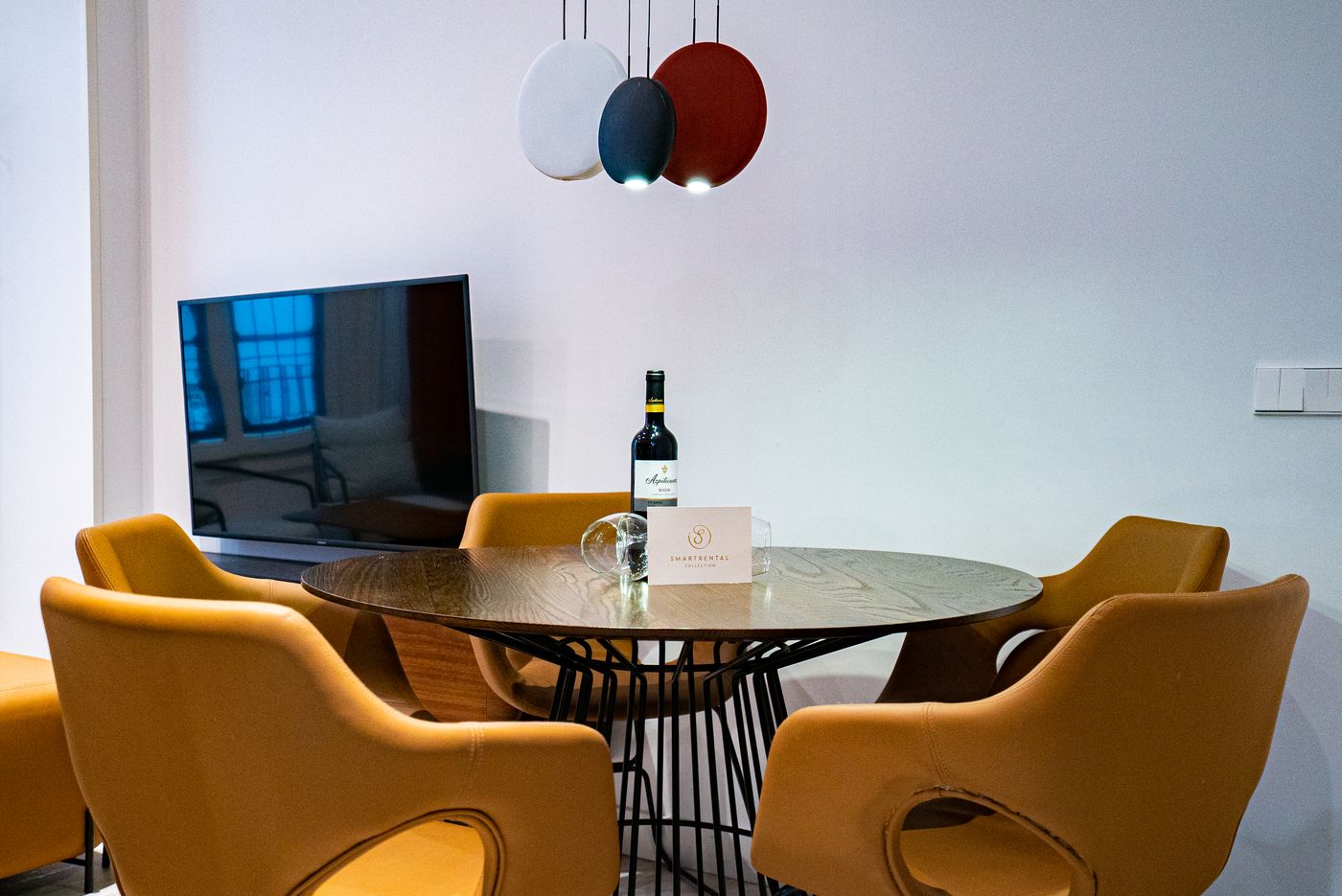 Smartrental-Collection-Gran-Via-Centric-II-Room-22