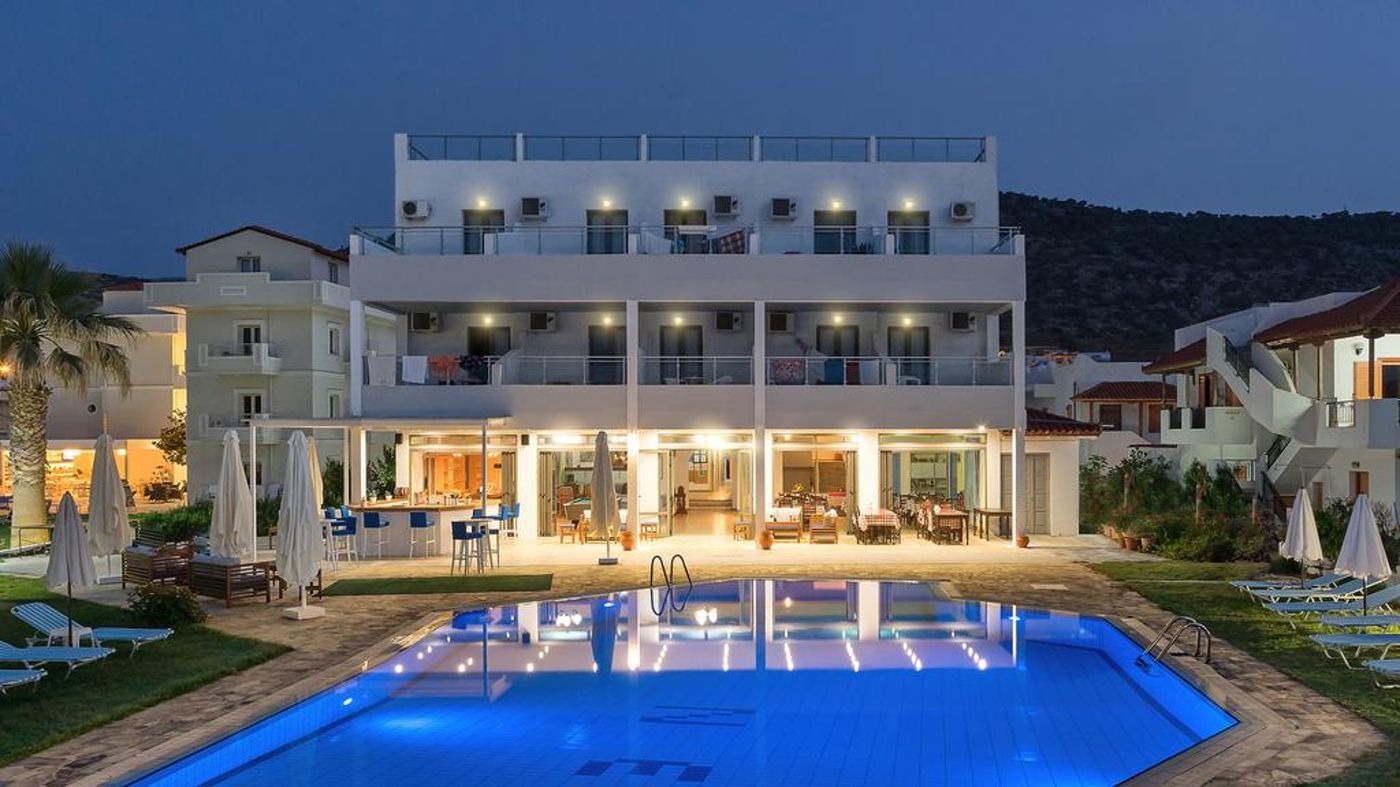 Neon-Beach-Hotel-General-view-2