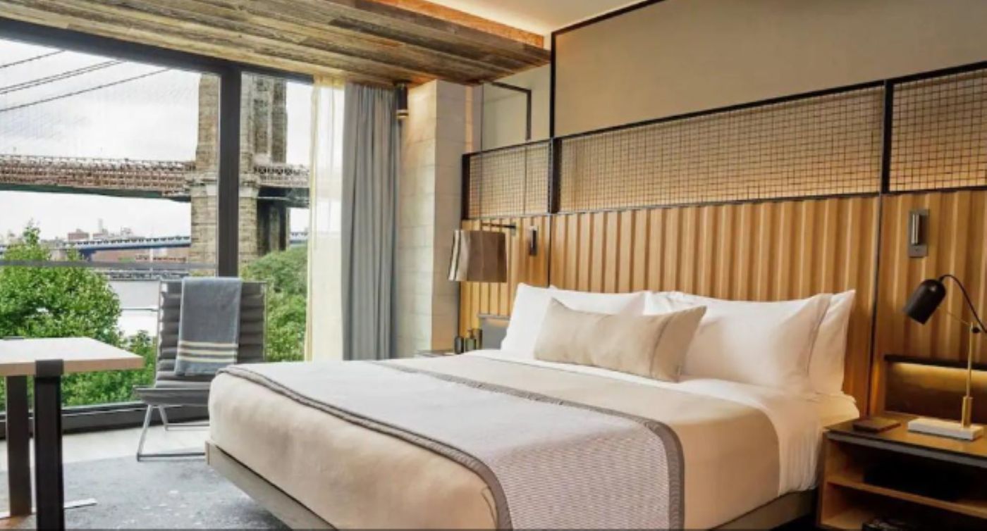 1-Hotel-Brooklyn-Bridge-Room-19