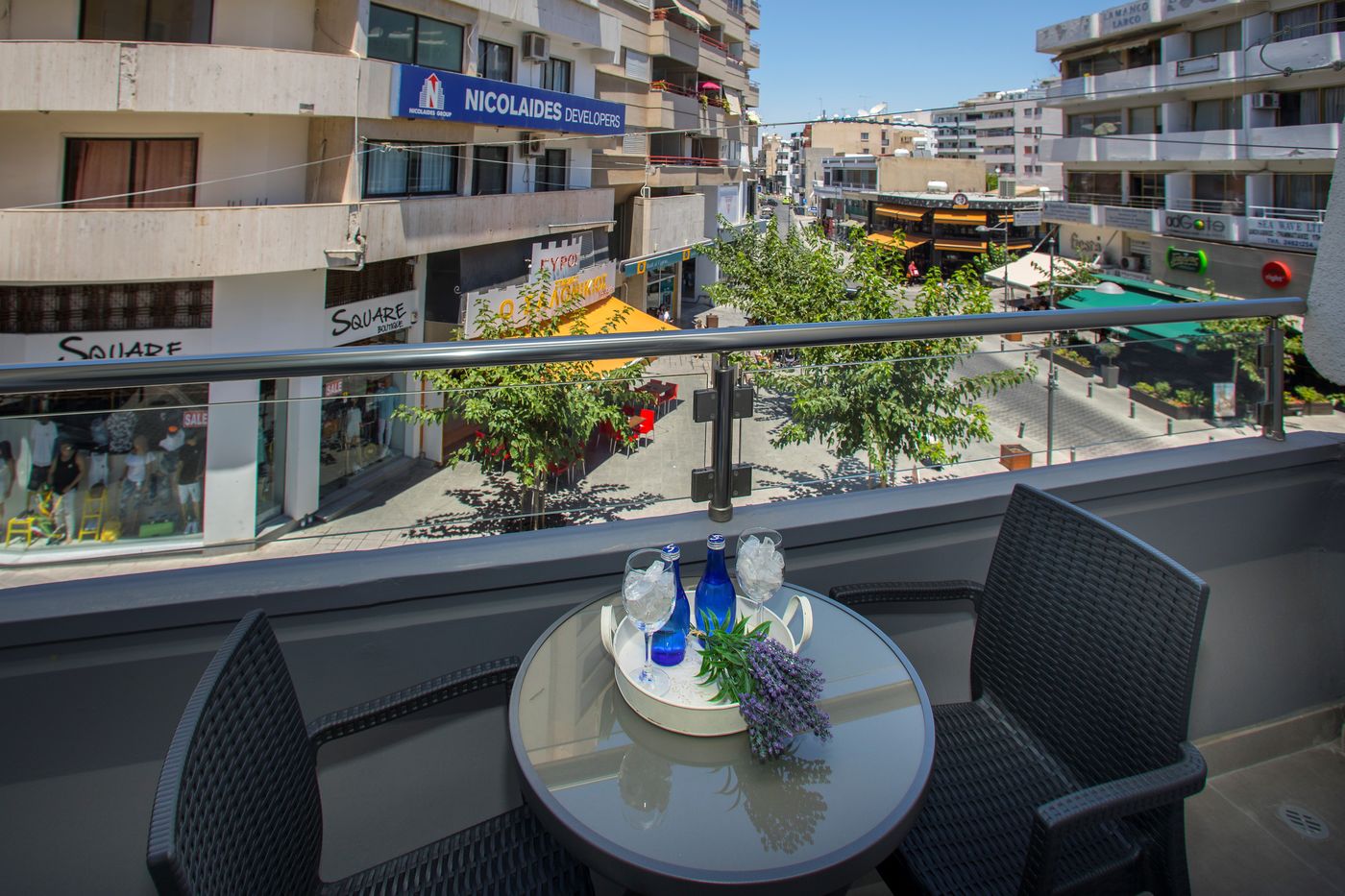 Blazer-Residence-Room-5