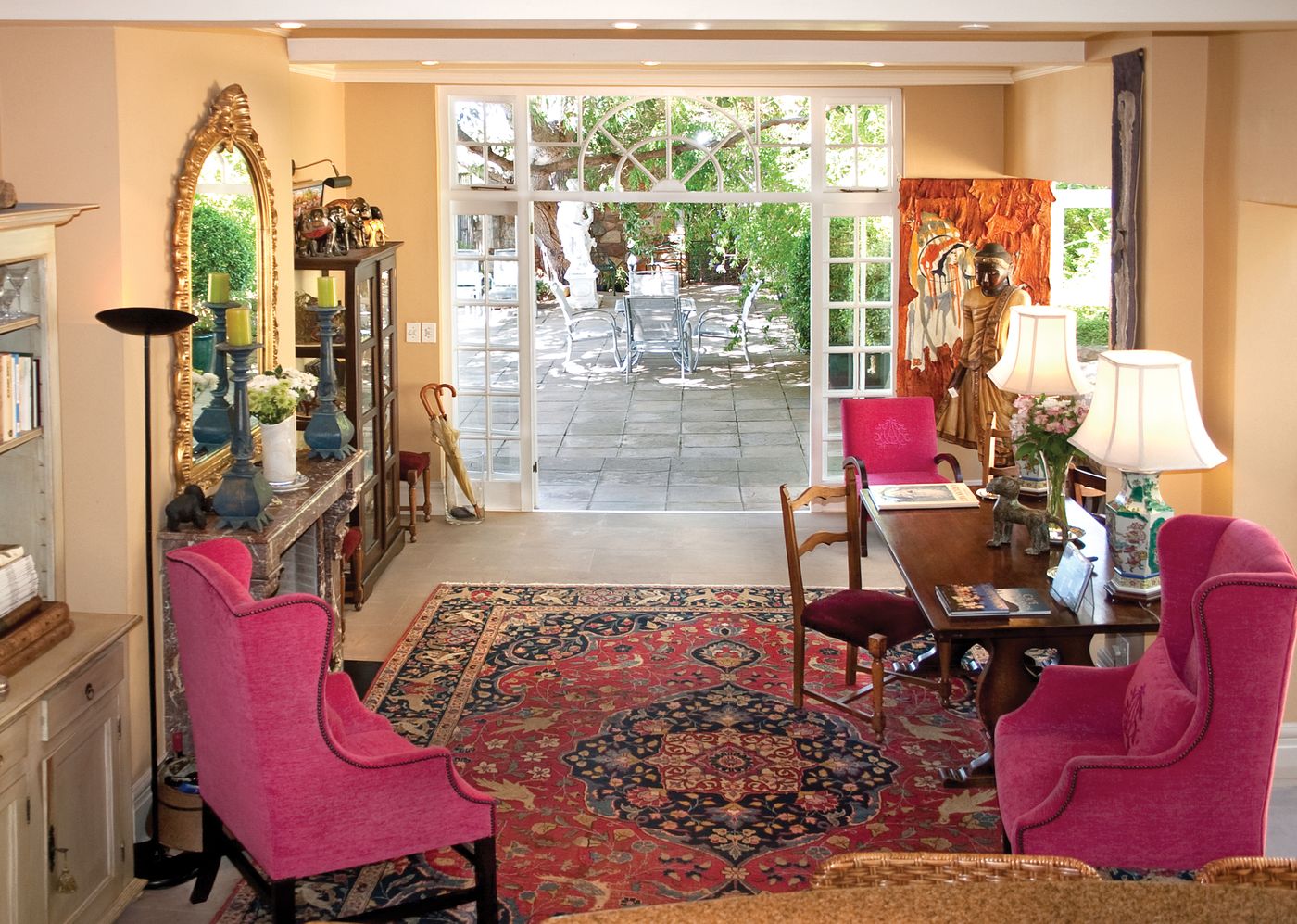 Colona-Castle-Lobby-5