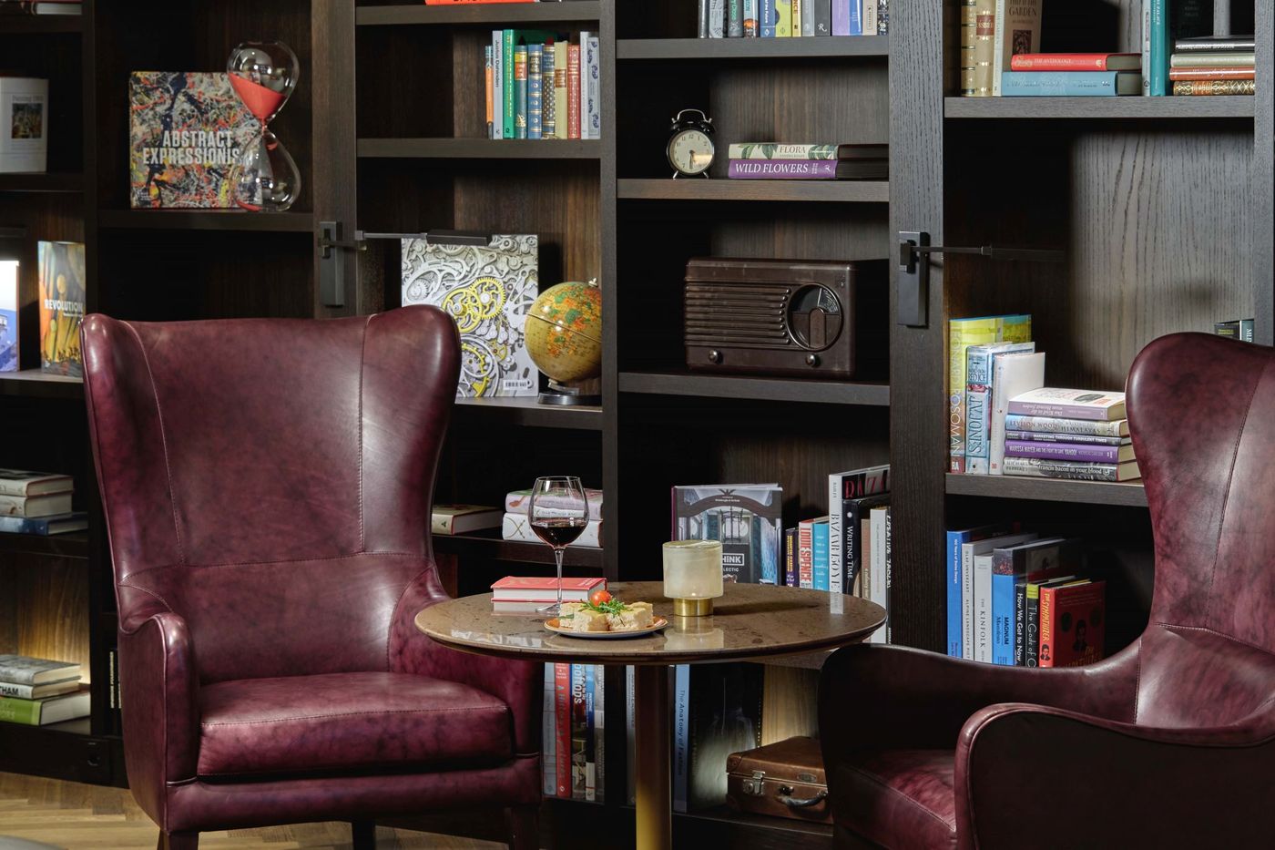 Acasa Suites-Switzerland-Zuerich-Lobby-3