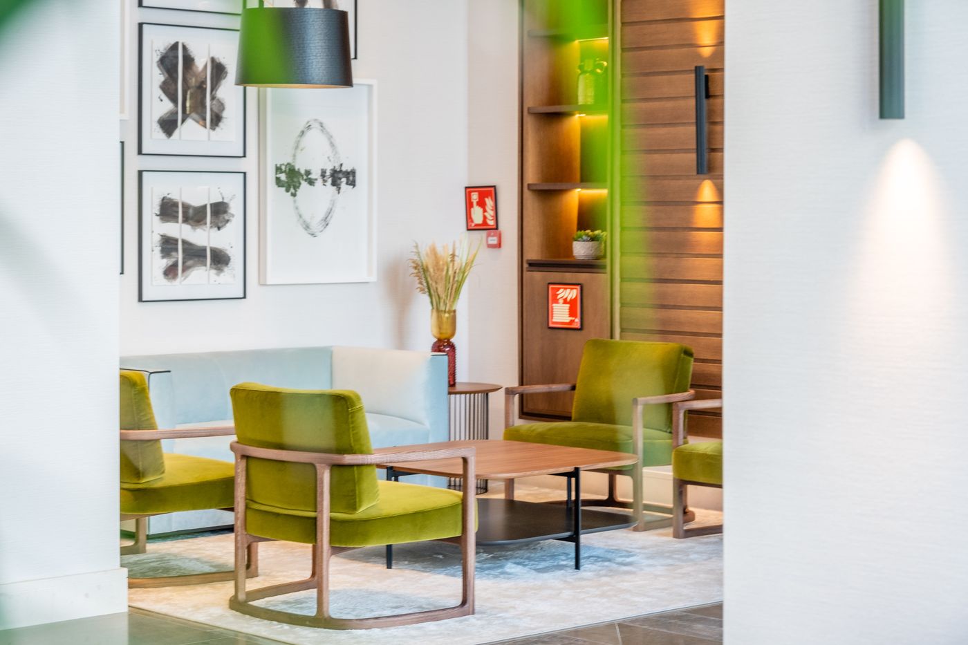 Soho-Boutique-Equitativa-Lobby-62