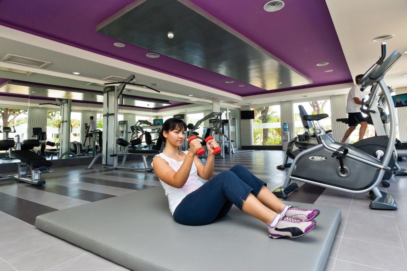 Riu-Palace-Mexico-All-Inclusive-Sports-and-Entertainment-64