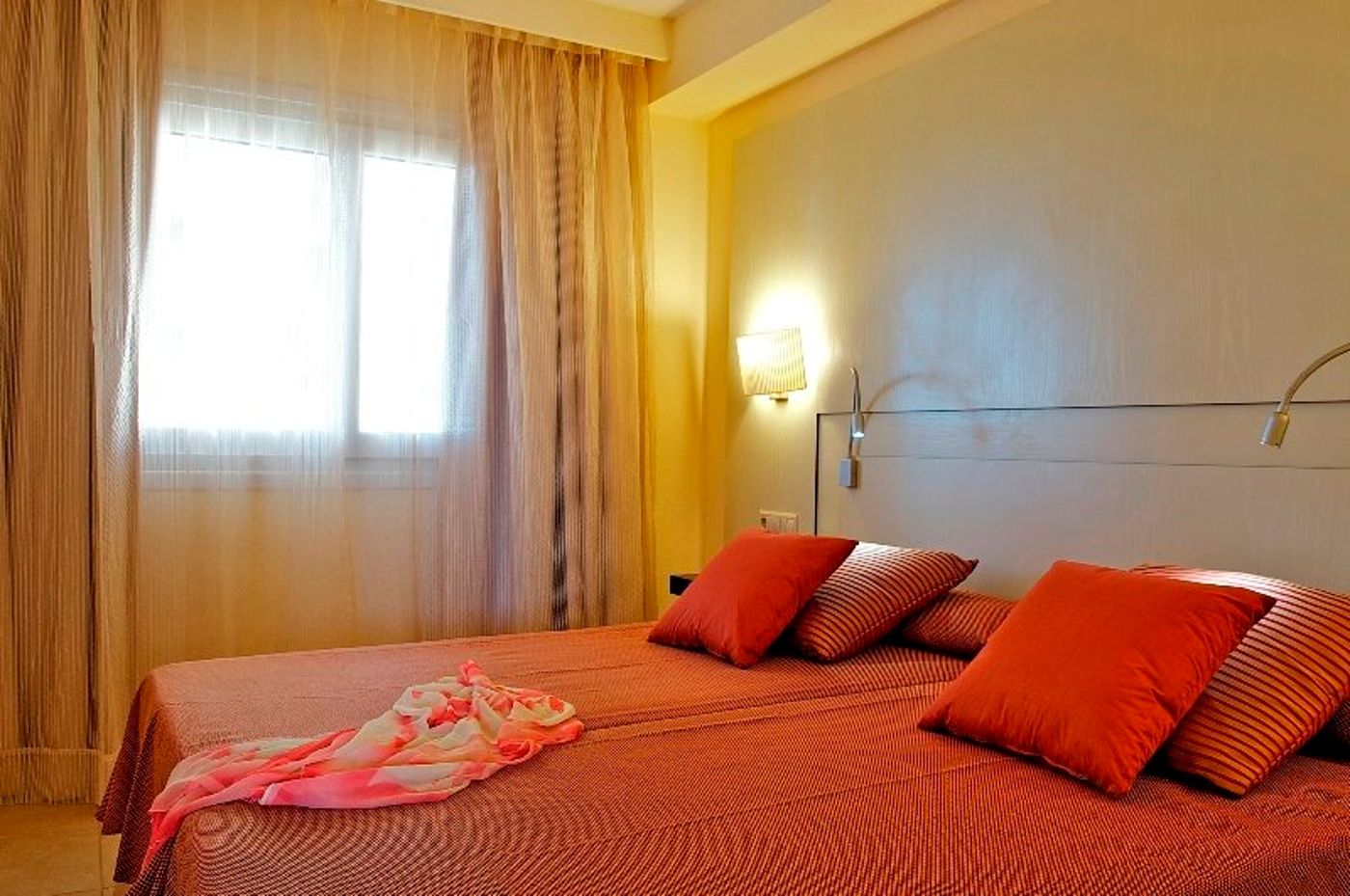 Grupotel-Tamariscos-Room-18