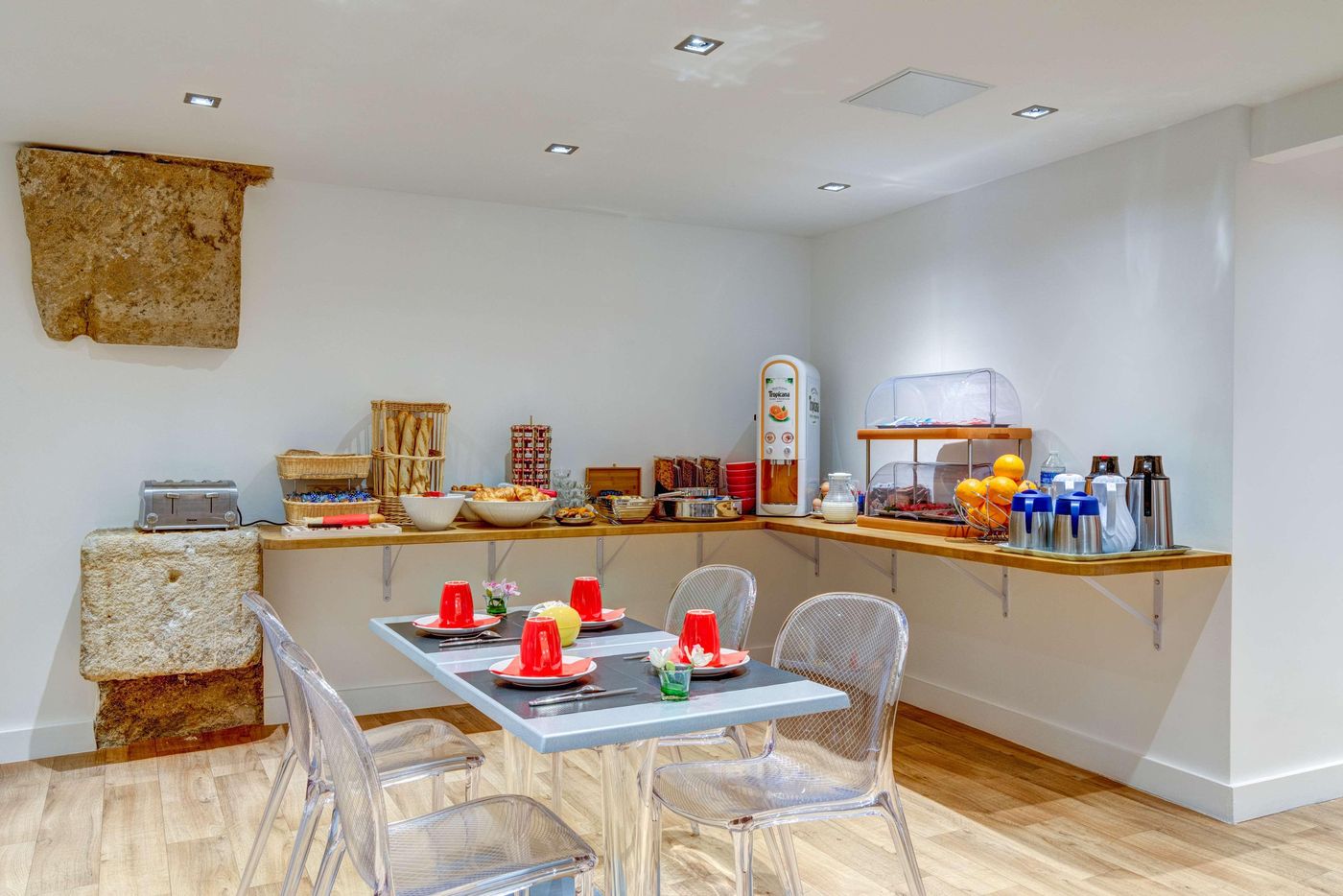 Acadia-Astotel-Restaurant-8