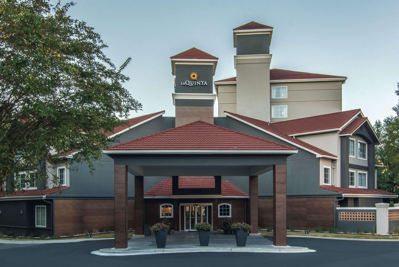 La Quinta Inn & Suites Atlanta - Perimeter-United States-ATLANTA-General view-1