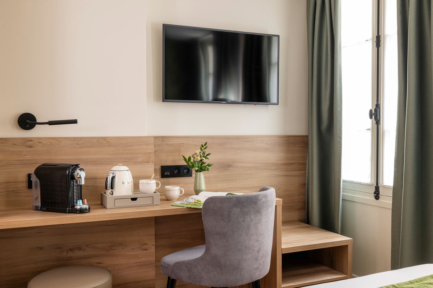 Hotel-Theoreme-Room-20