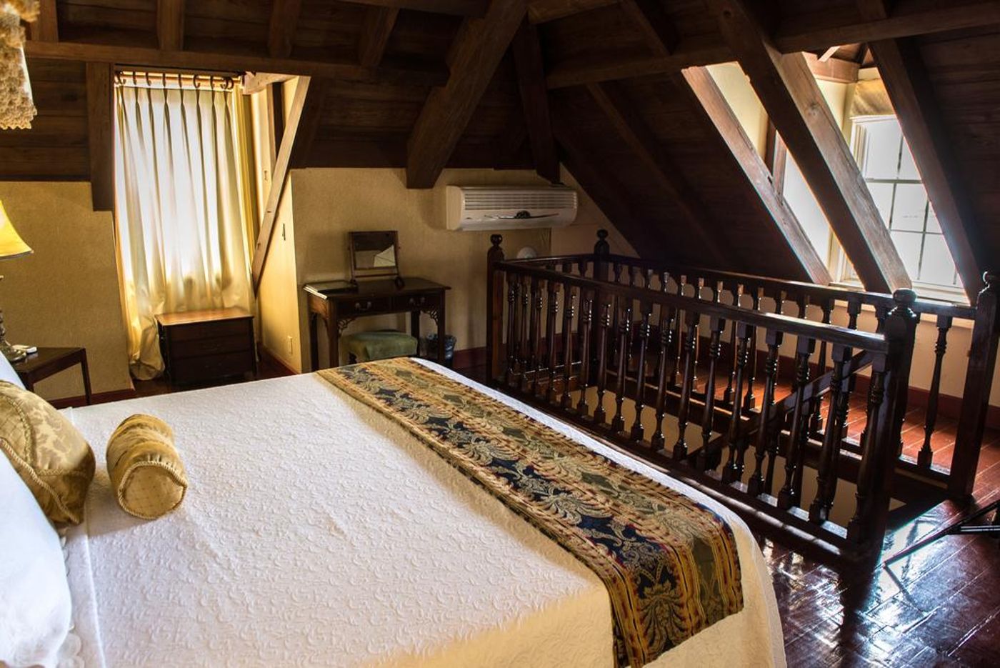 Copper & Lumber Store Hotel Boutique