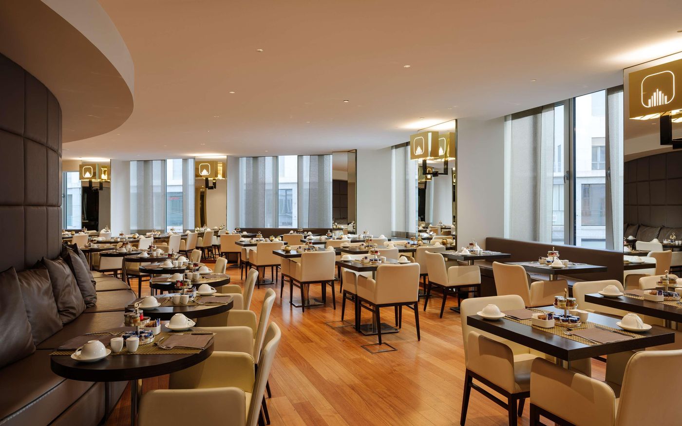 The-Square-Milano-Duomo-Restaurant-47