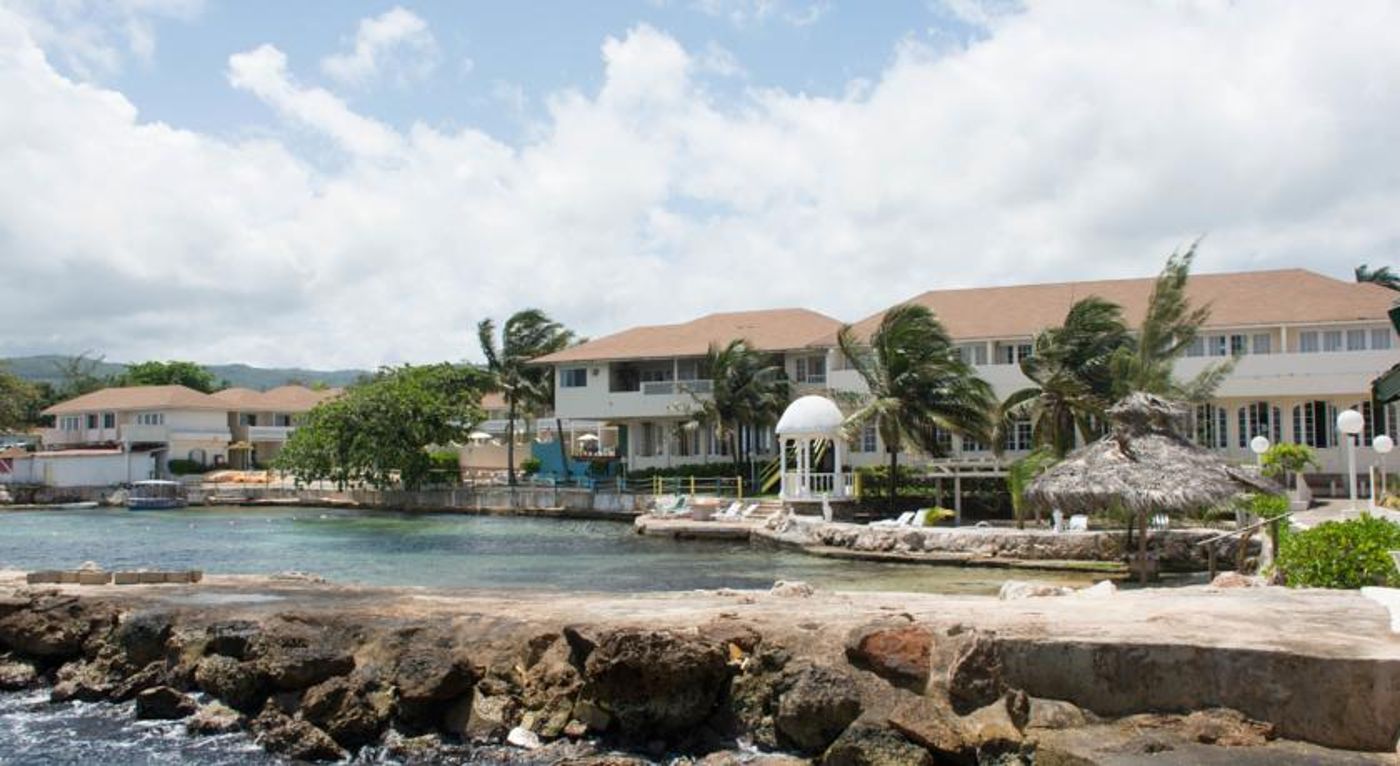 Club Ambiance Hotel - Adults Only