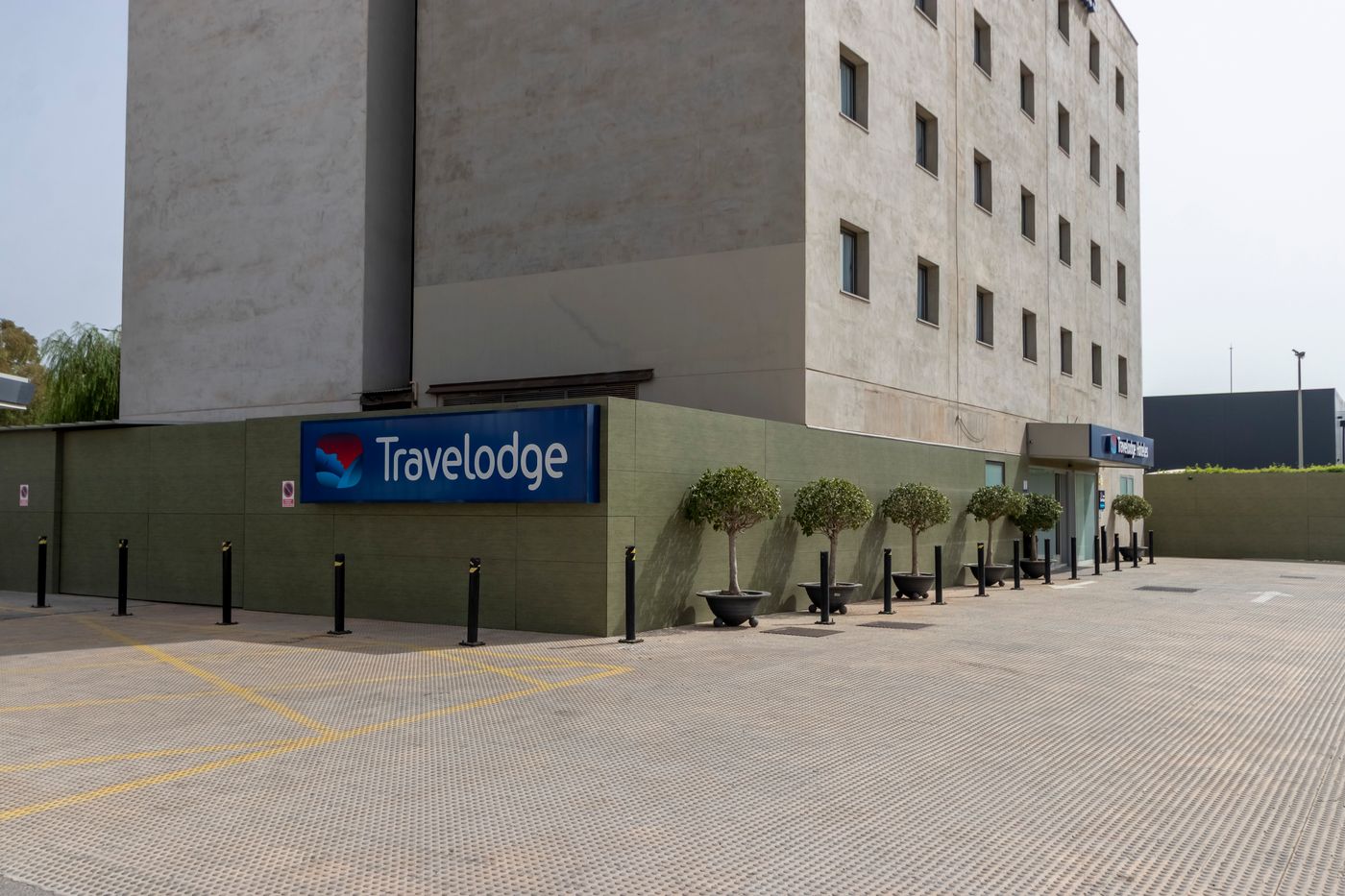 Travelodge-Malaga-Aeropuerto-General-view-9