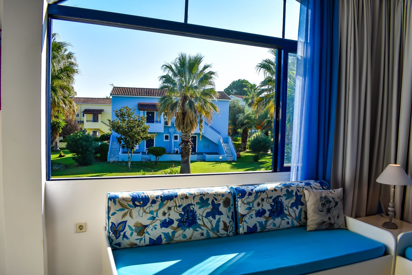 Govino-Bay-Apartments-Room-77