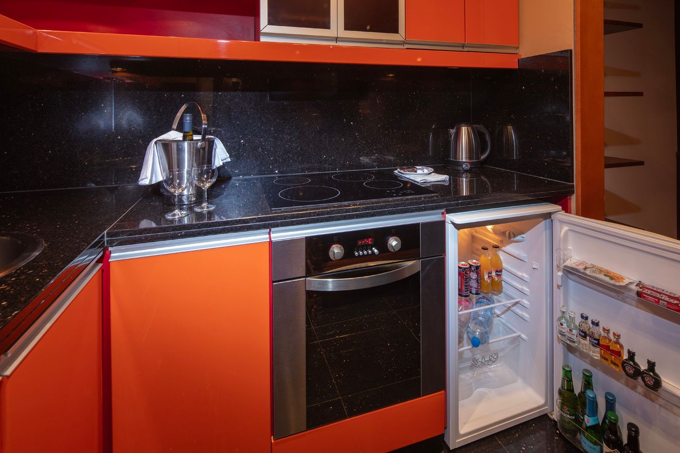 Hotel-Charles-Room-38