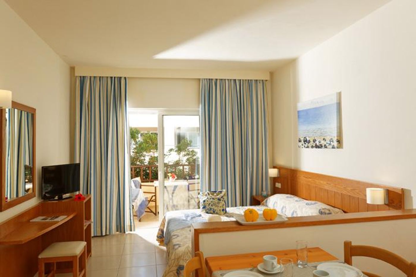 Indigo-Mare-Room-32