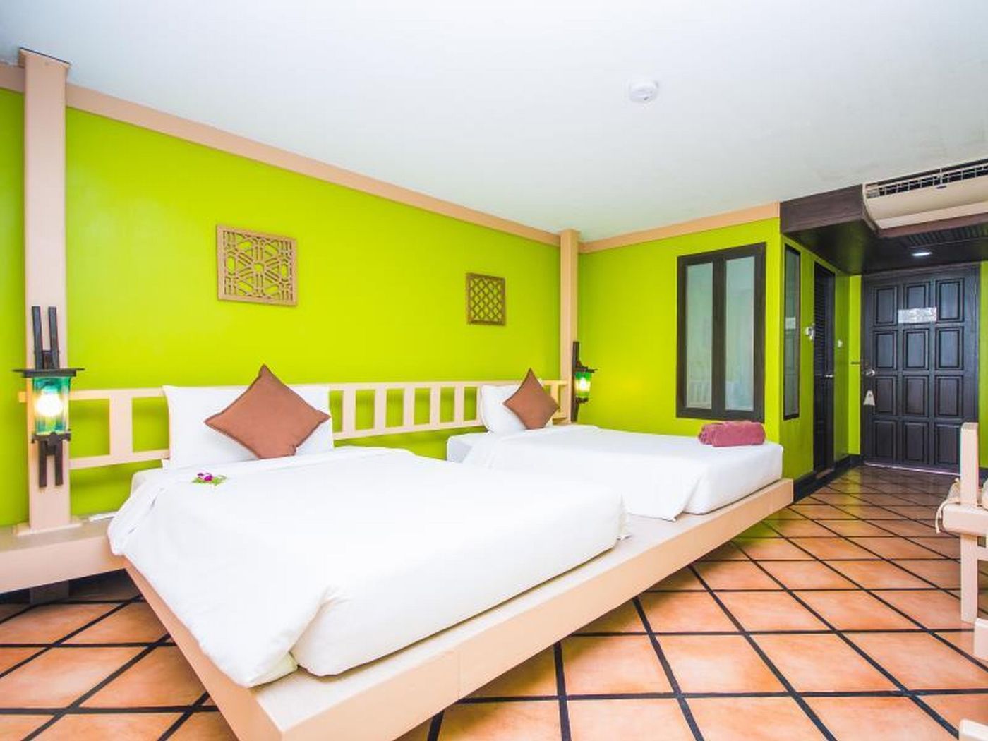 Phuket-Island-View-Room-48