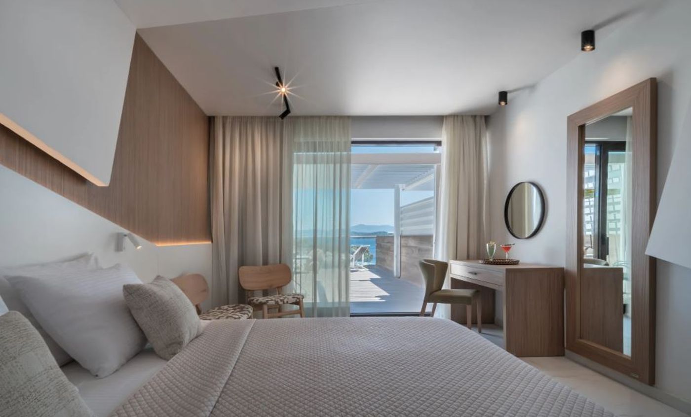 Hotel-Kassandra-Bay-Room-33