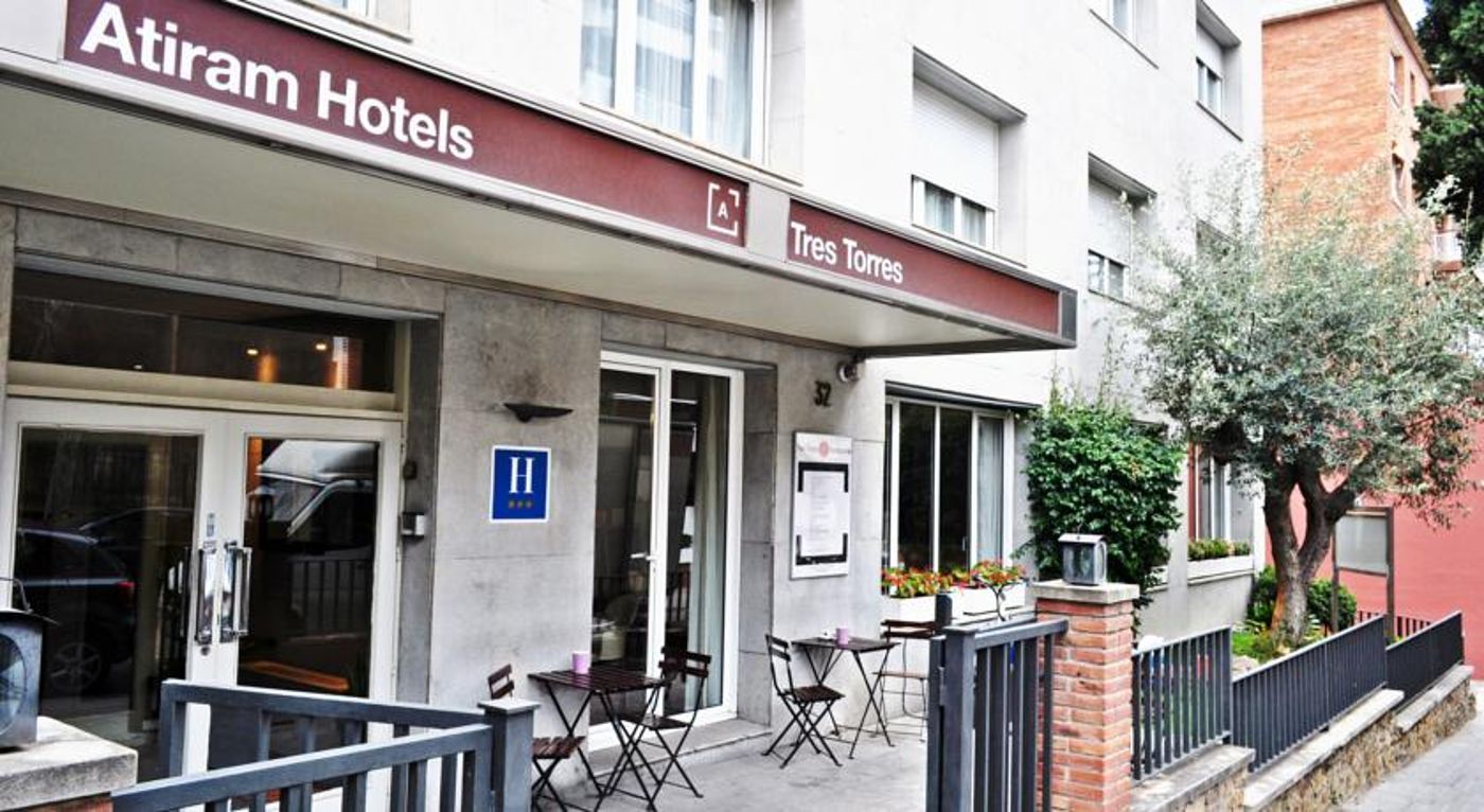Tres Torres Atiram Hotel