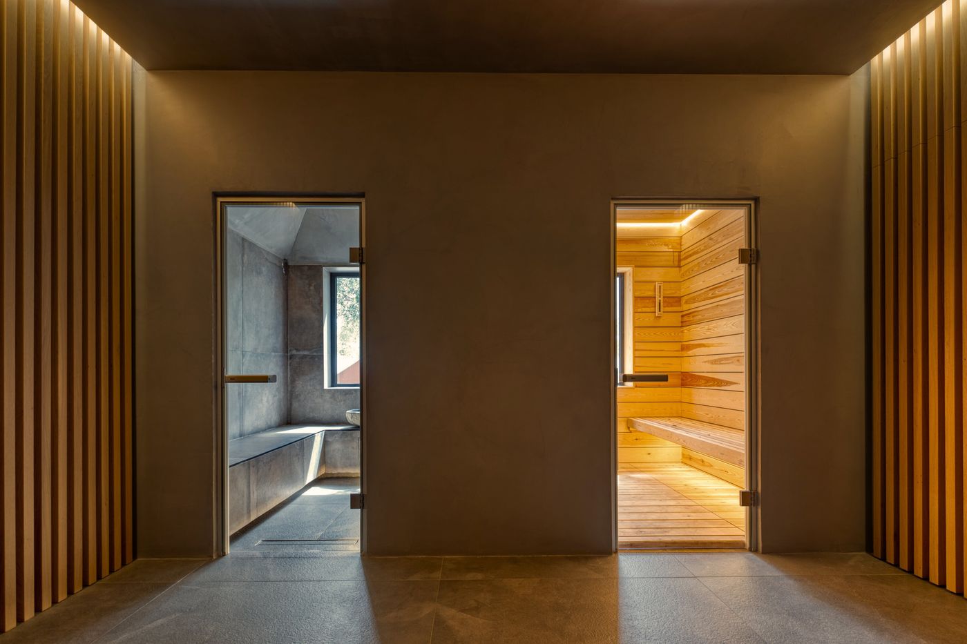 Minos-Beach-Art-Hotel-Sports-and-Entertainment-76