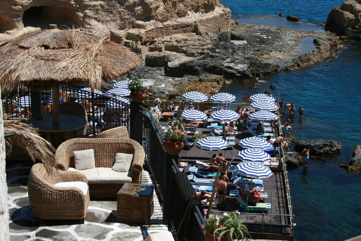 Grand-Villa-Politi-Beach-41