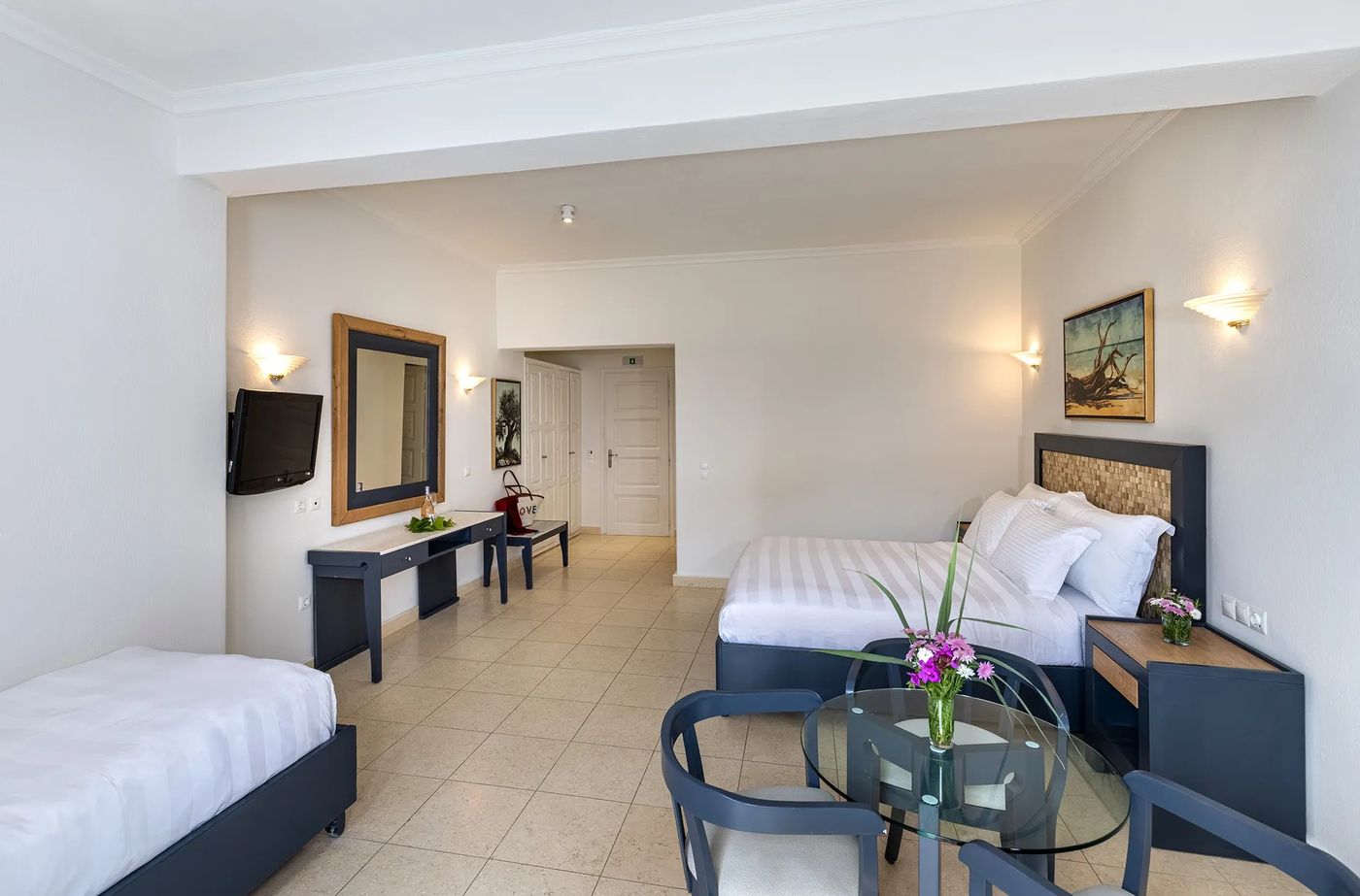 Petinos-Hotel-Room-33