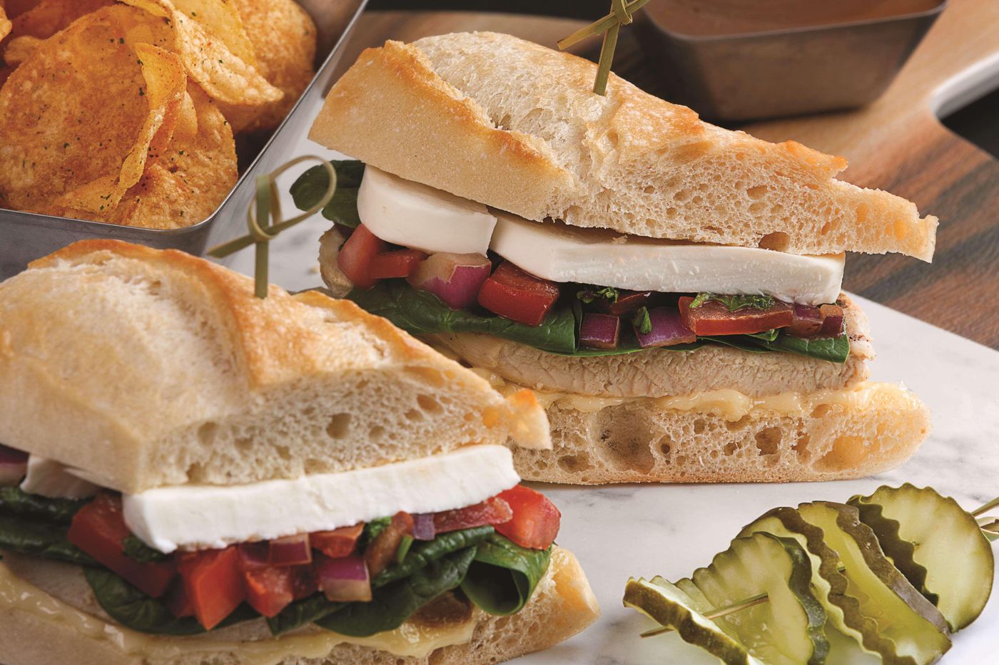 Hyatt-Place-Boston-seaport-district-Restaurant-45