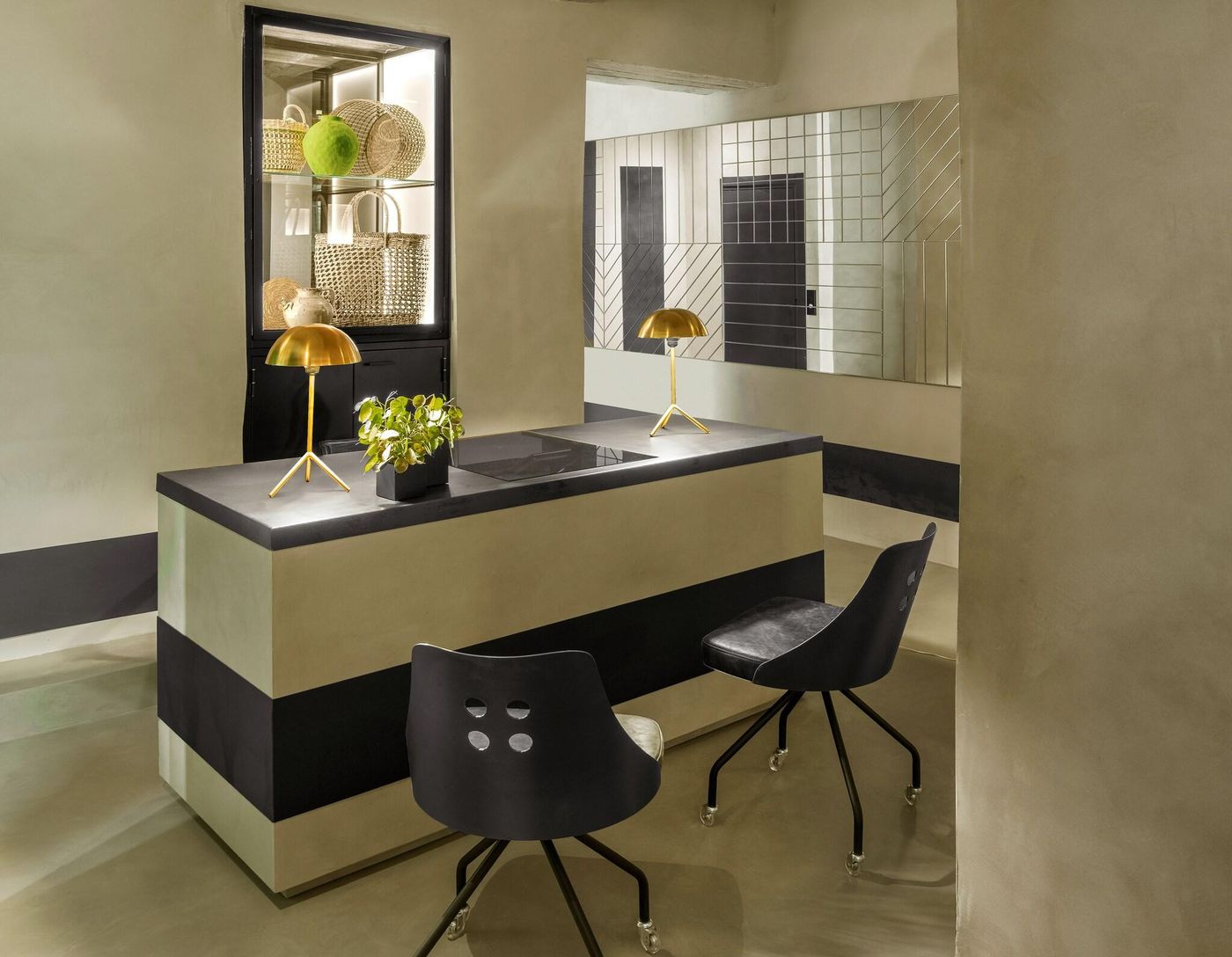 Badia-Di-Pomaio-Lobby-1