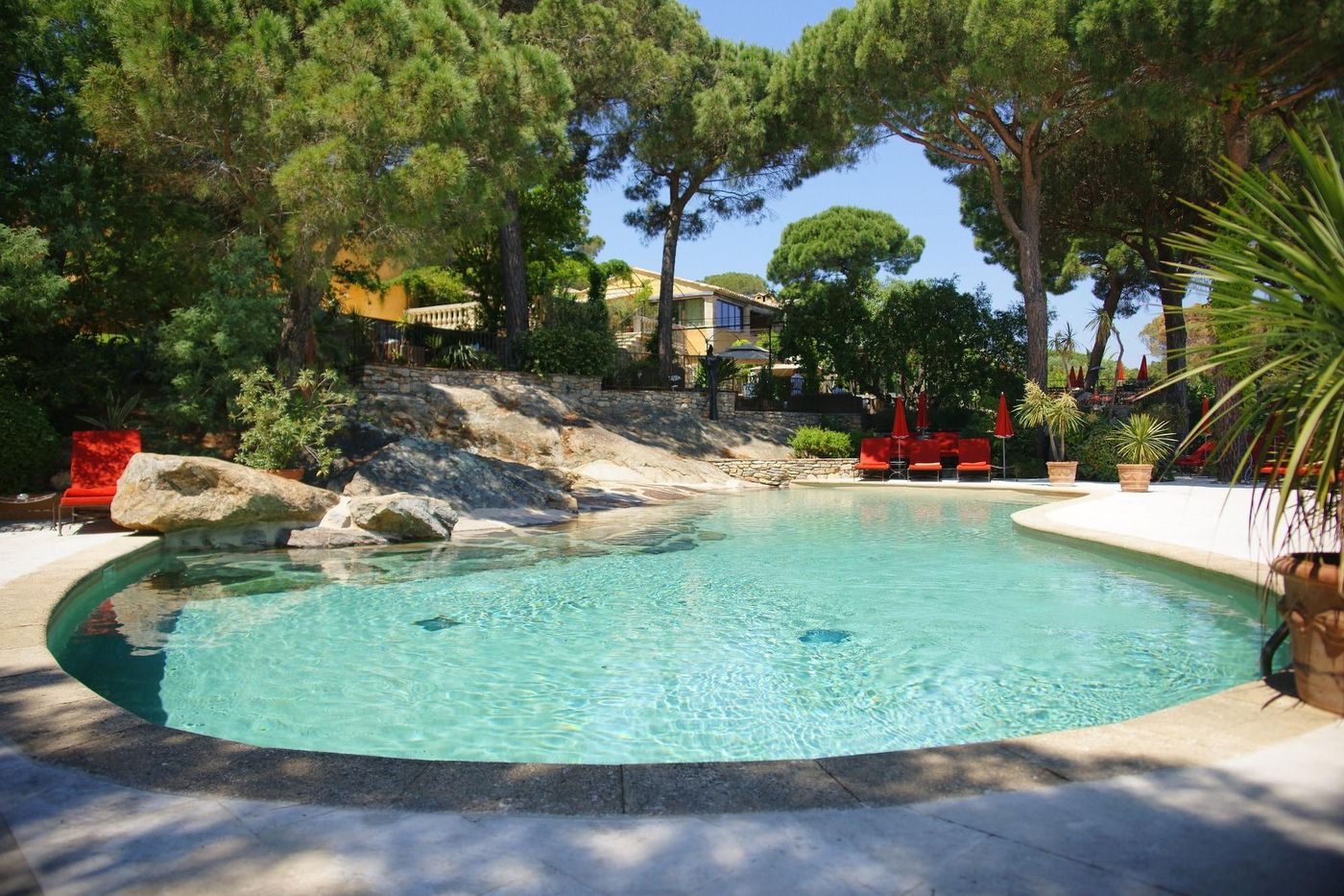 Villa-Marie-Sports-and-Entertainment-3