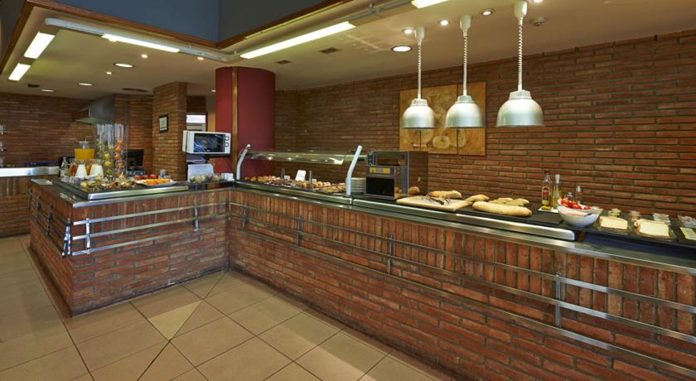 Hesperia Sant Joan Suites