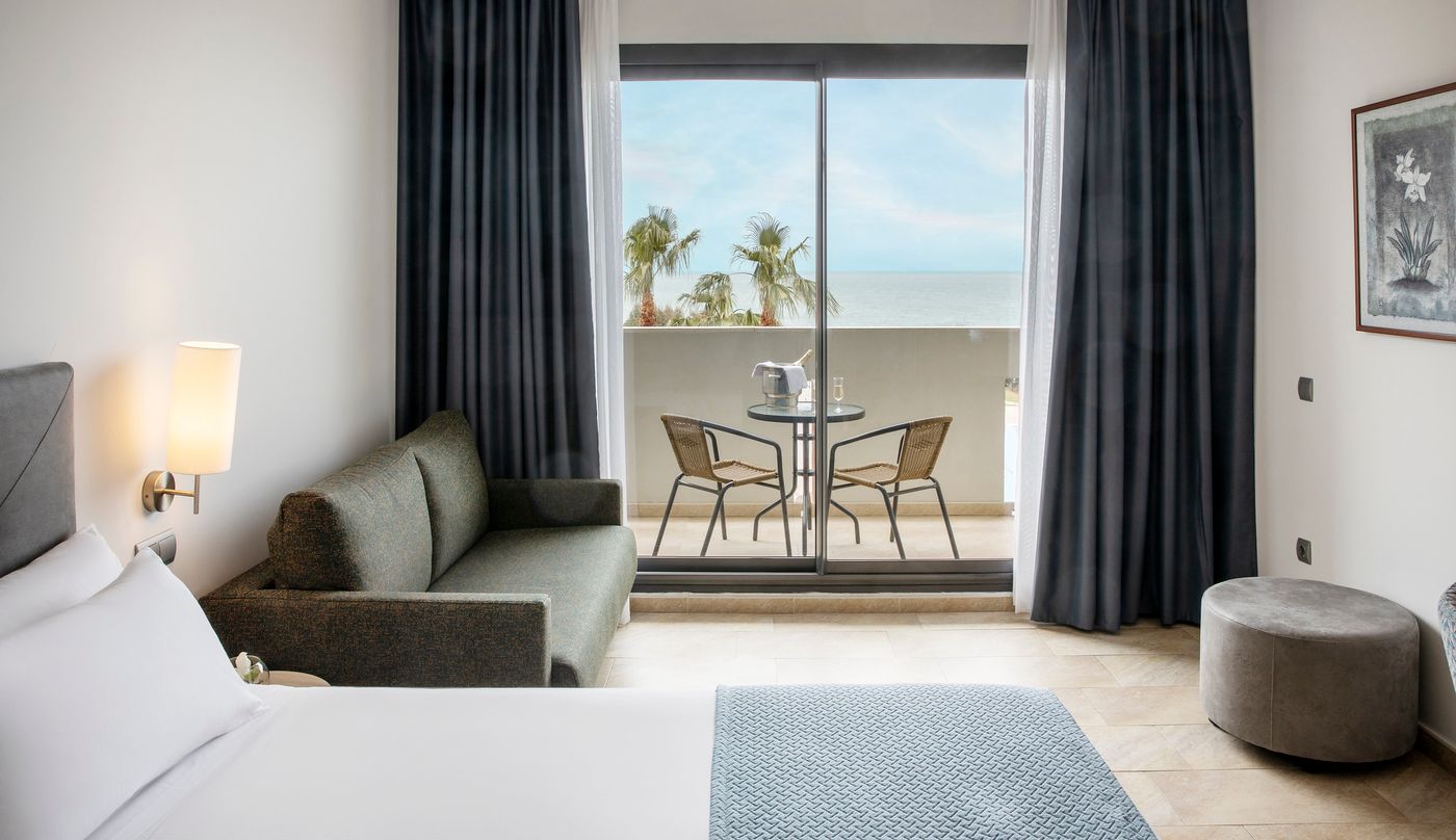 Ilunion-Calas-de-Conil-Room-25