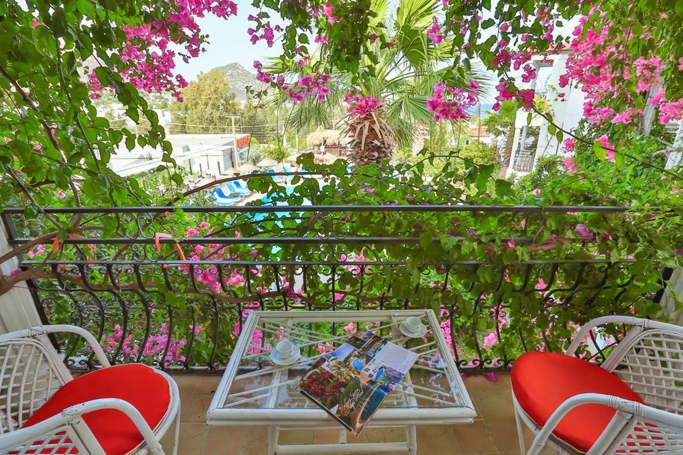 Sunny-Garden-Nilufer-General-view-6