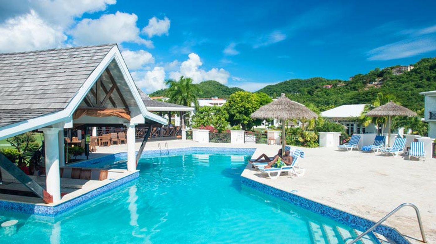 Coyaba Beach Hotel 19.06.25