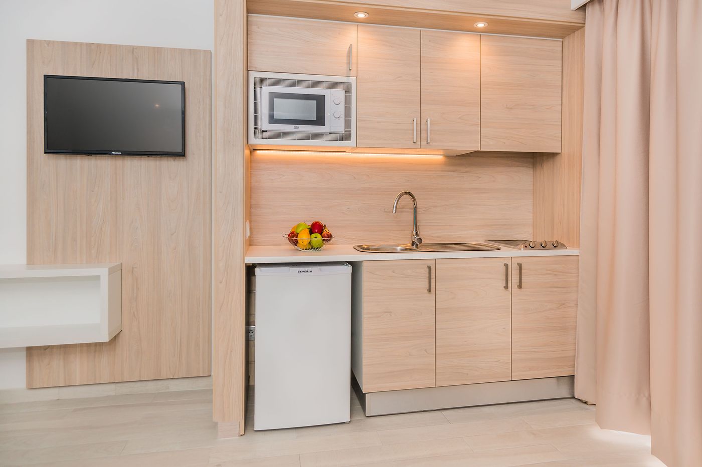 Sun Beach Apartments