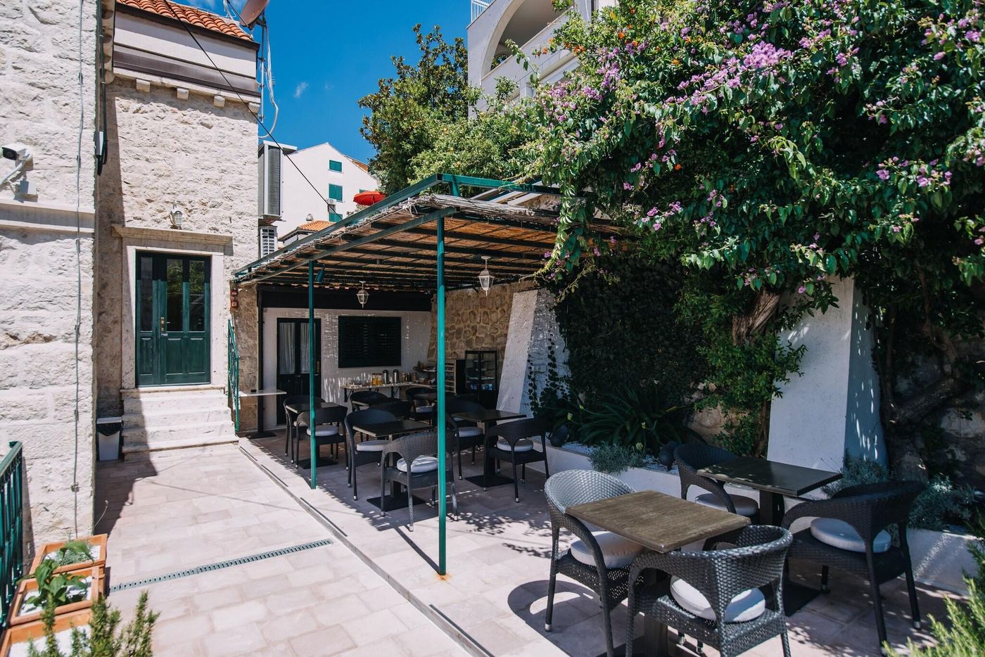 Villa-Allure-Of-Dubrovnik-Restaurant-12