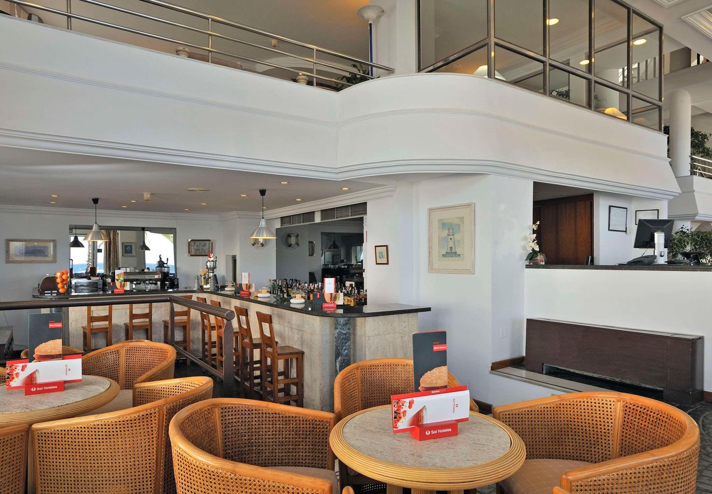 Sol-Los-Fenicios-Lobby-28