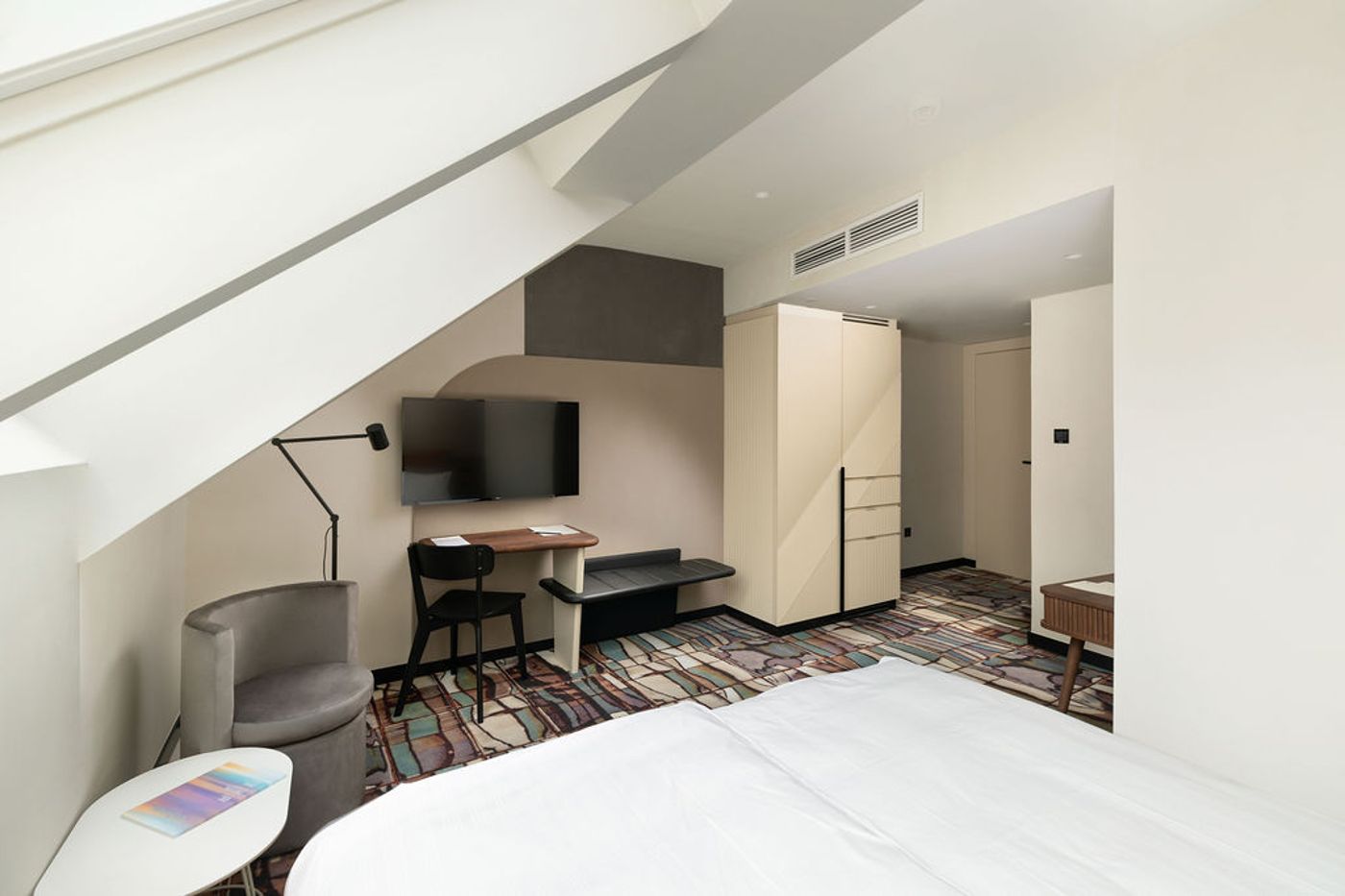 Hotel-Gin-Budapest-Room-12