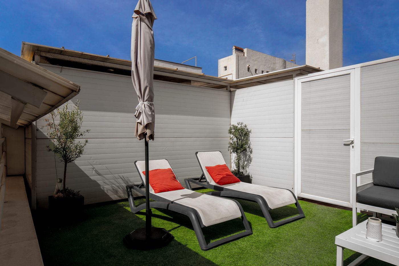 Del-Pintor-Terrace-36