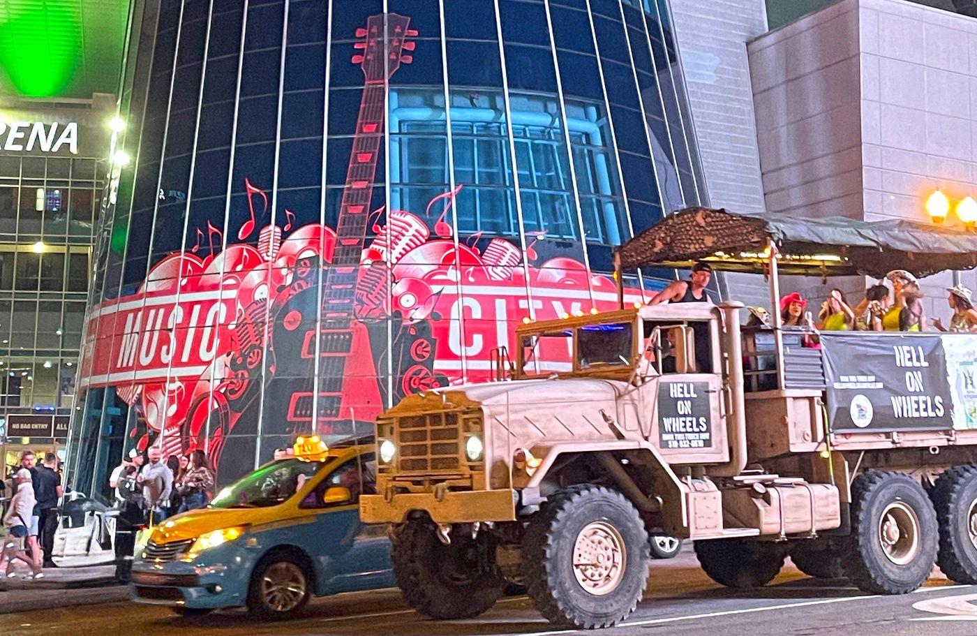 Holiday Inn Nashville-Vanderbilt (Dwtn)-United States-Nashville-General view-3