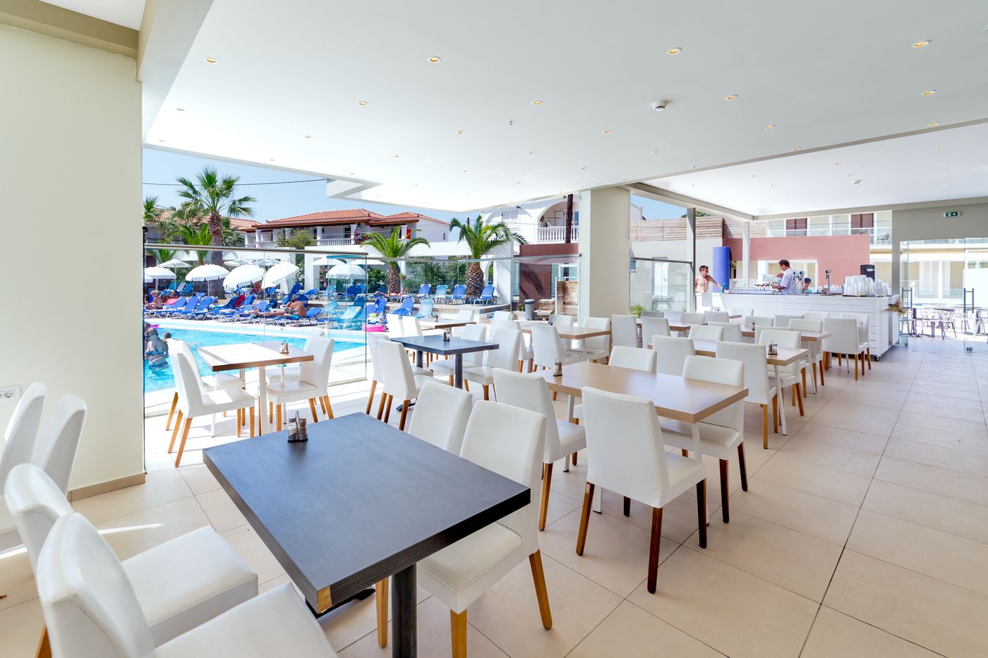 White Olive Premium Cameo Hotel