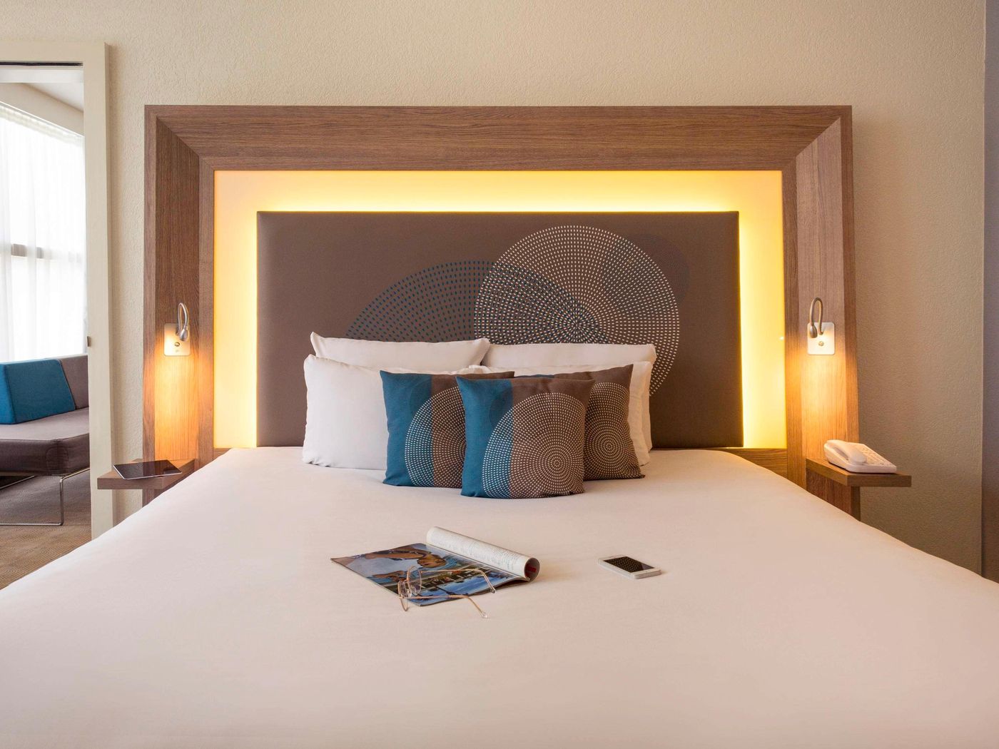 Novotel-Geneve-Centre-Room-7