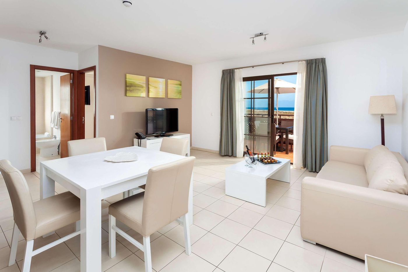 Melia-Tortuga-Beach-Resort-and-Spa-Room-47