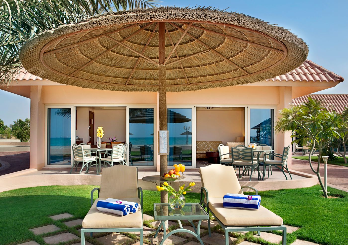 Danat Resort Jebel Dhanna