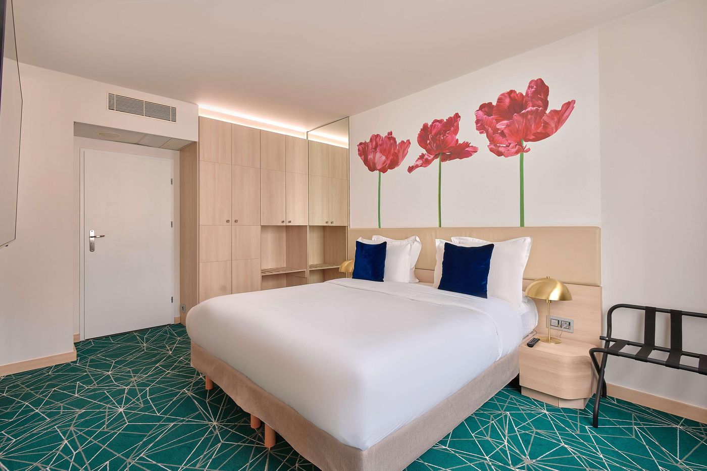 Golden-Tulip-Warsaw-Center-Room-9