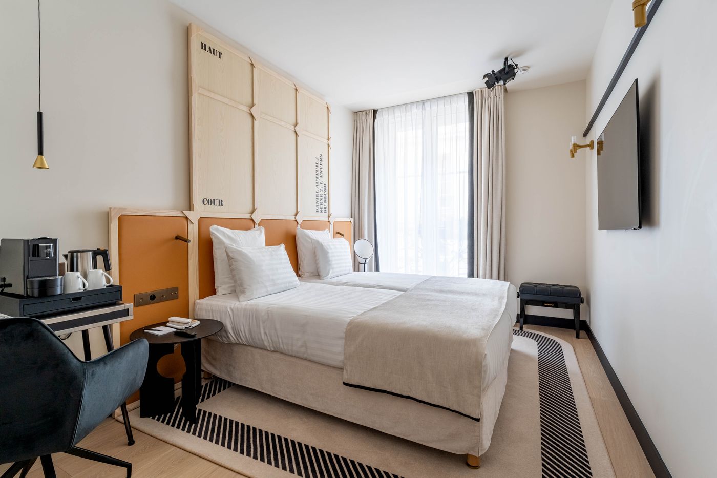 Astra-Opera-Astotel-Room-3