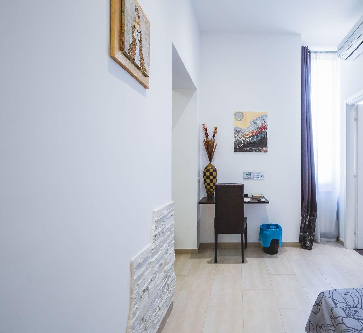 Domus-Alberti-Room-10