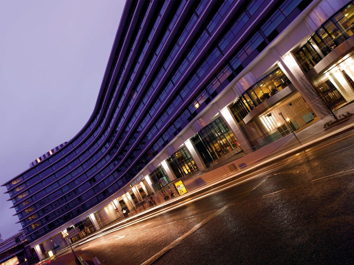 Manchester Piccadilly Hotel-United Kingdom-Manchester-General view-6