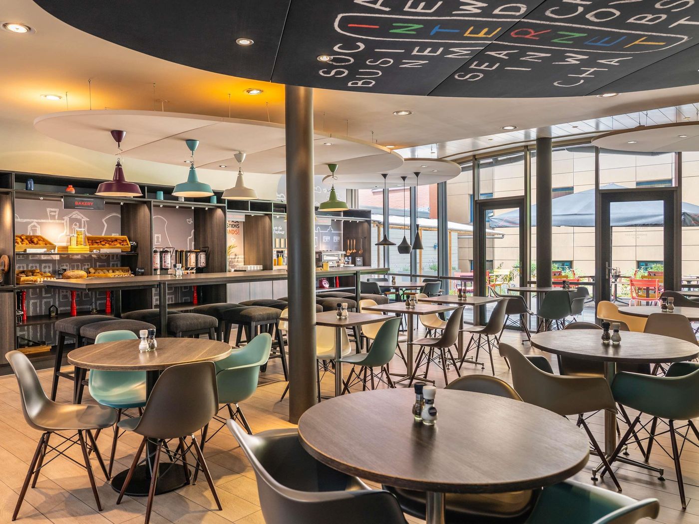 ibis-Amsterdam-Centre-Stopera-Restaurant-14