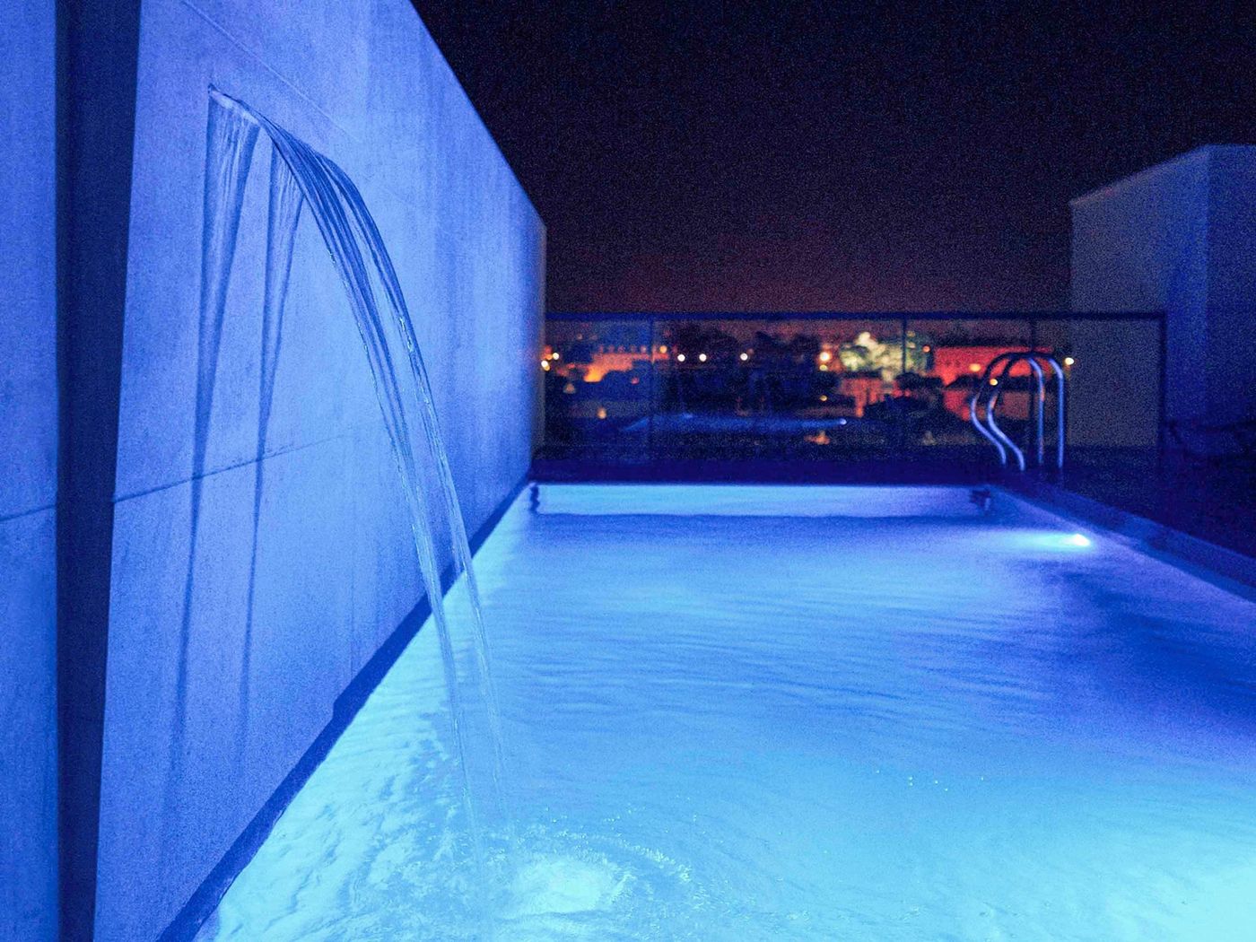 Hôtel Mercure Villefranche-en-Beaujolais - Ici  - France - VILLEFRANCHE SUR SAONE - General view - 8